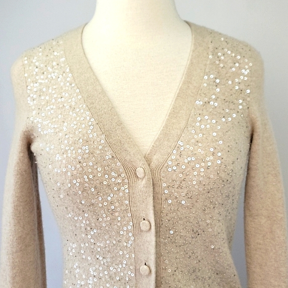 Talbots Lambswool/ Angora V-Neck Cardigan Beige Size Medium - Picture 7 of 13